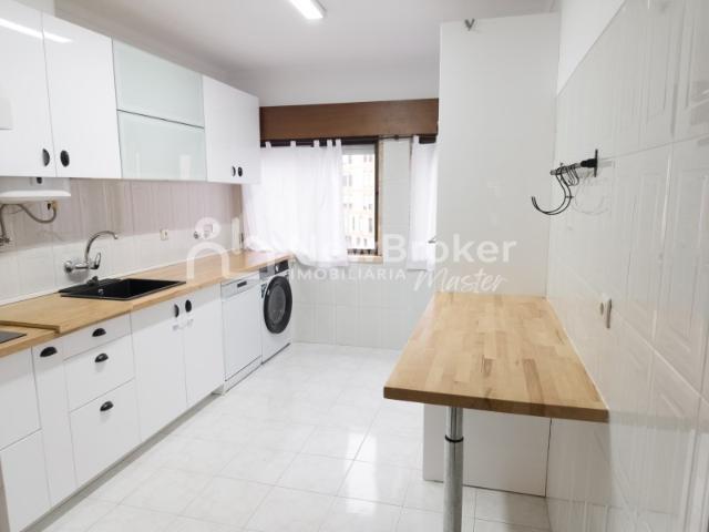 Apartamento alugar em Mem Martins, Sintra