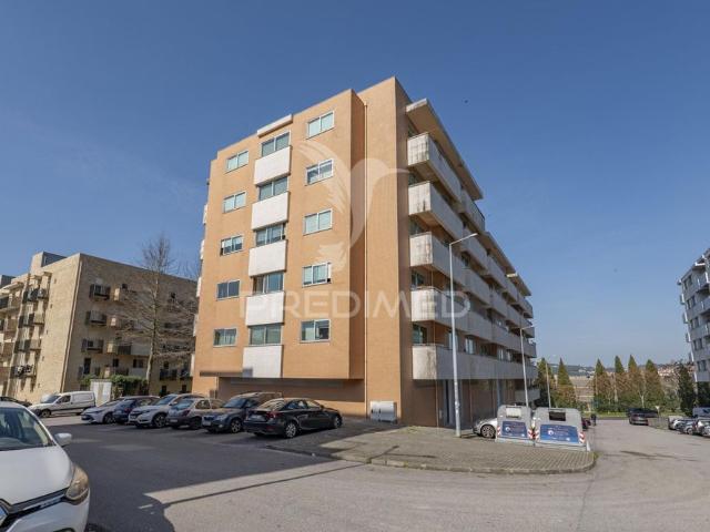 Apartamento alugar em Braga (São José de São Lázaro e São João do Souto), Braga
