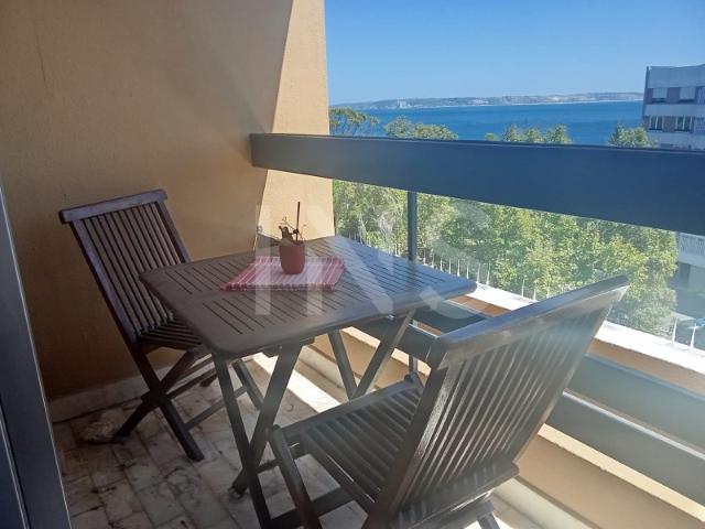 Apartamento alugar em Alto da Barra, Oeiras