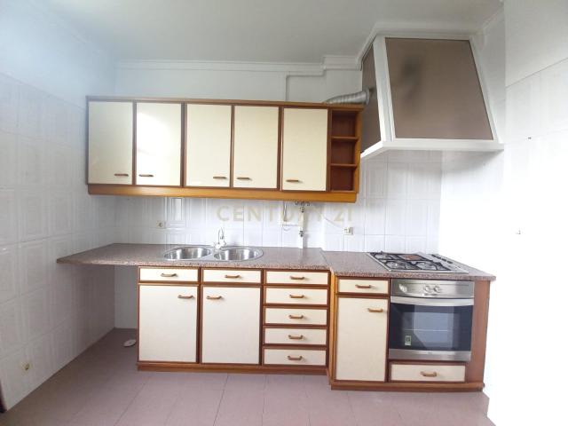 Apartamento alugar em Venda Nova, Amadora