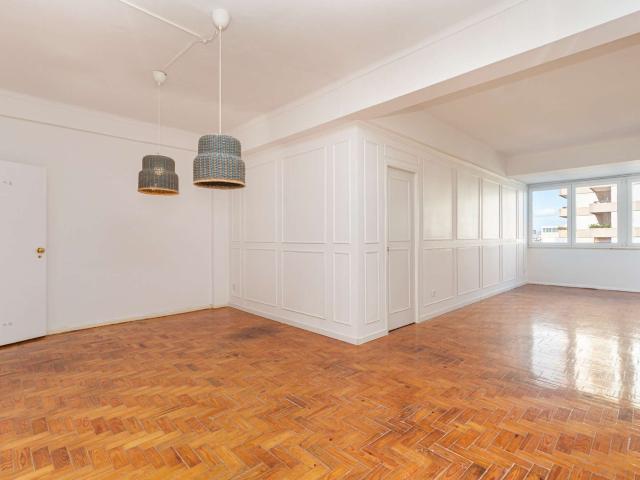 Apartamento alugar em São Francisco Xavier, Lisboa