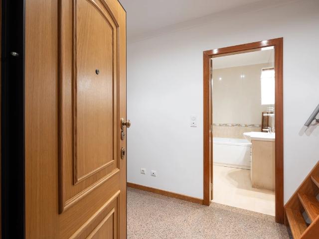 Apartamento alugar em Fonte das Eiras, Sintra