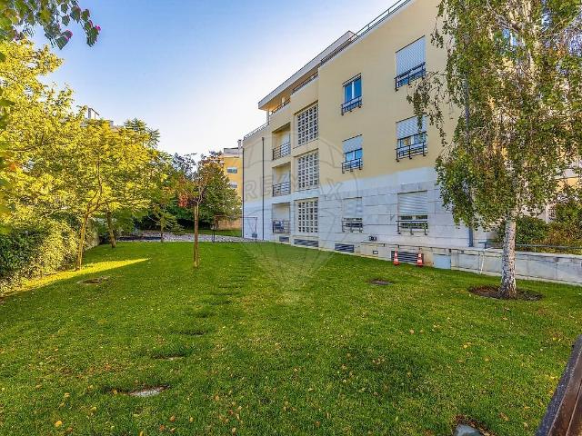 Apartamento alugar em Quinta de São Martinho, Cascais