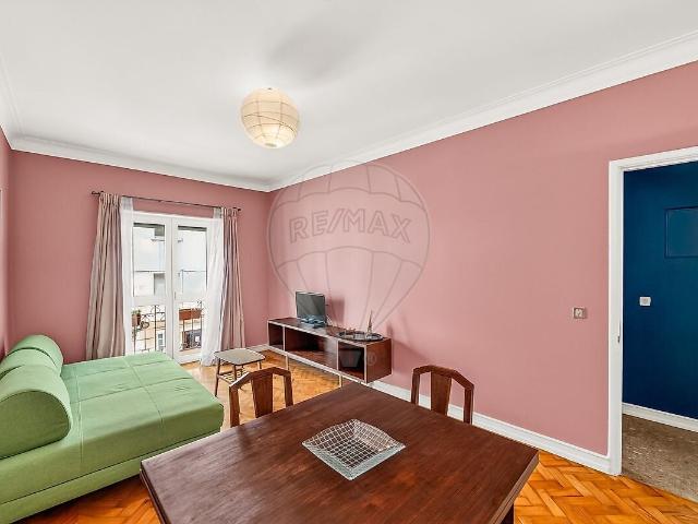 Apartamento alugar em Baixa de Algés, Oeiras