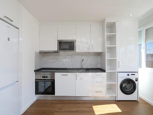 Apartamento alugar em Benfica, Lisboa