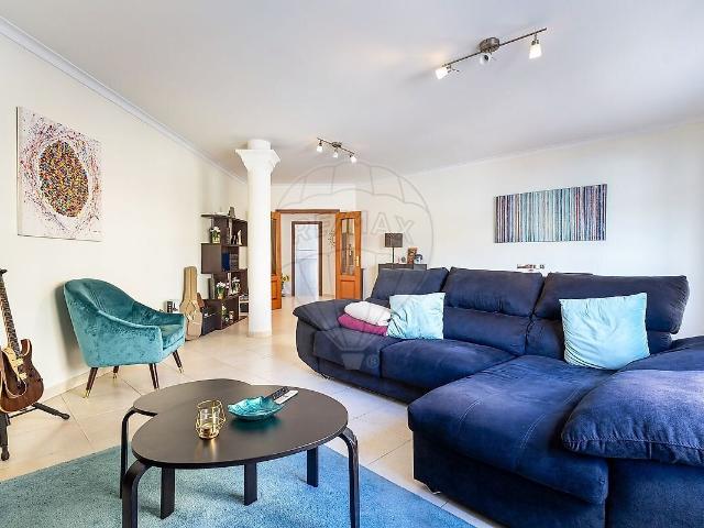 Apartamento alugar em Bairro da Portela, Oeiras