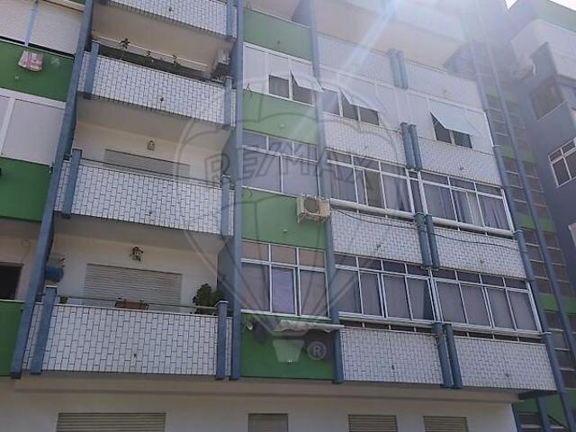 Apartamento alugar em Laranjeiras, Almada