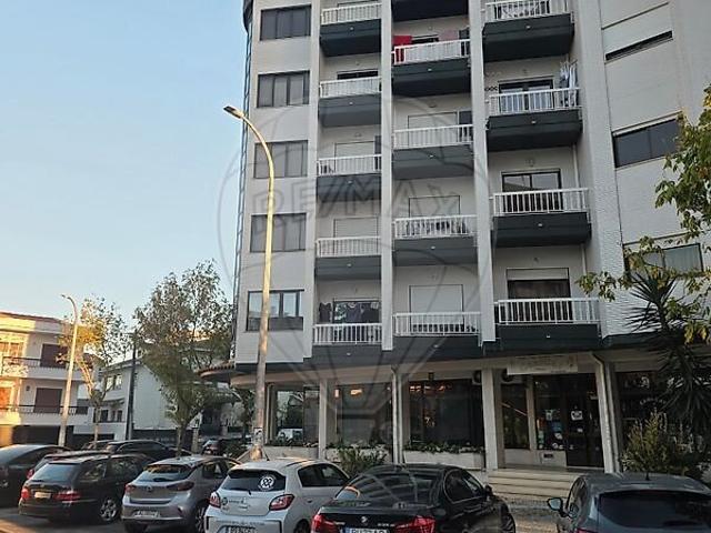 Apartamento alugar em Cova do Picanço, Leiria