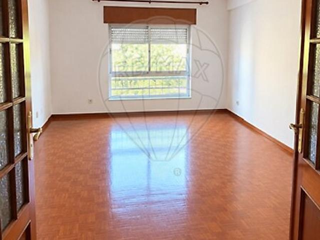 Apartamento alugar em Telheiras Norte, Lisboa
