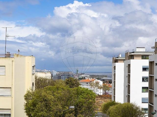 Apartamento alugar em Bairro do Condado, Lisboa