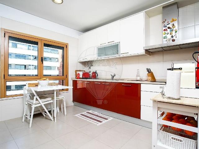 Apartamento alugar em Colinas do Cruzeiro, Odivelas