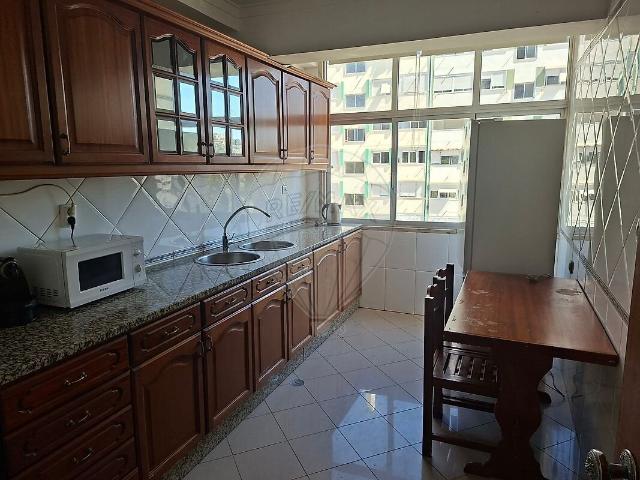 Apartamento alugar em Bairro da Codivel, Odivelas