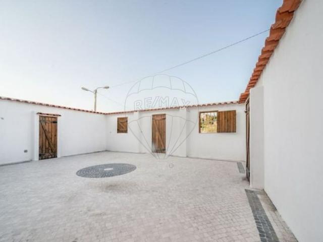 Apartamento alugar em Núcleo Urbano Histórico de Oeiras, Oeiras