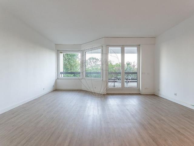 Apartamento alugar em Alto da Barra, Oeiras
