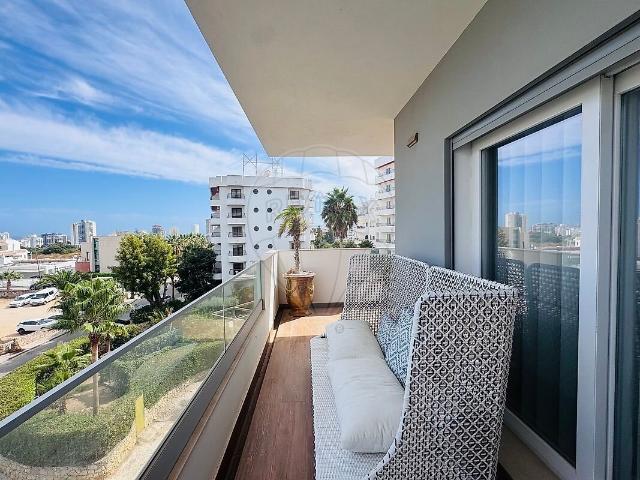 Apartamento alugar em Portimão
