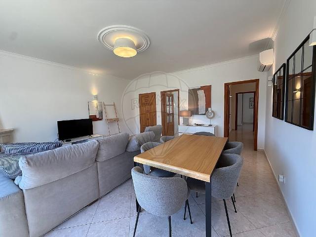 Apartamento alugar em Quarteira, Loulé