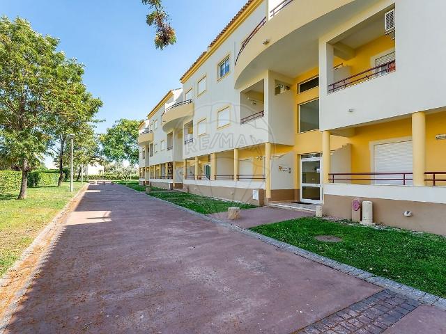 Apartamento alugar em Quarteira, Loulé