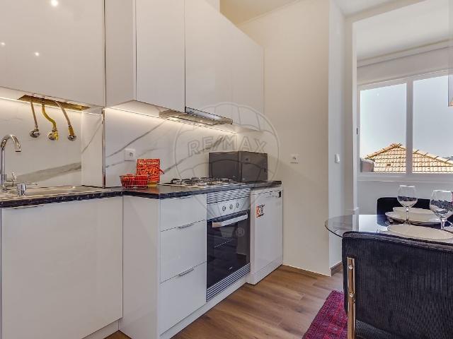 Apartamento alugar em Castelo, Lisboa
