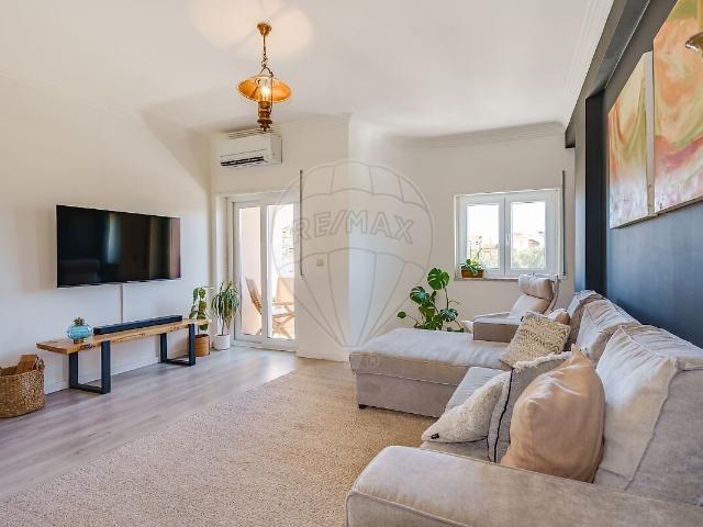 Apartamento alugar em Aldeia de Paio Pires, Seixal