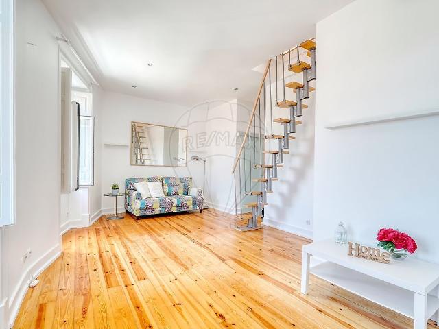 Apartamento alugar em Estefânea, Sintra
