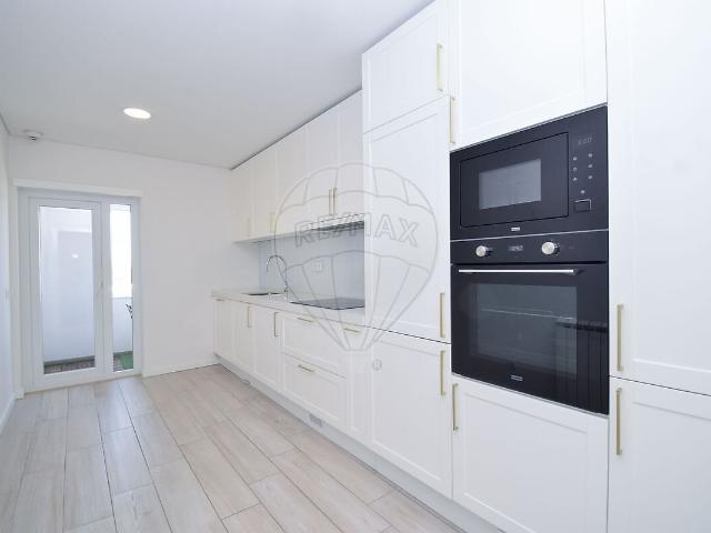 Apartamento alugar em Reboleira, Amadora