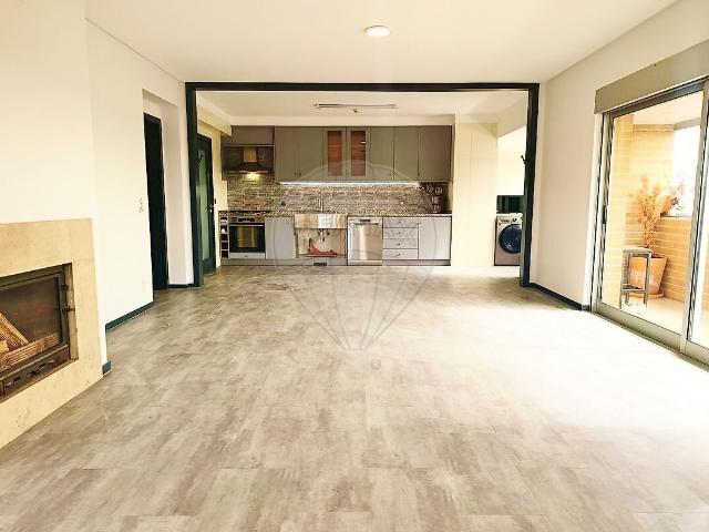 Apartamento alugar em Vila Verde e Barbudo, Vila Verde