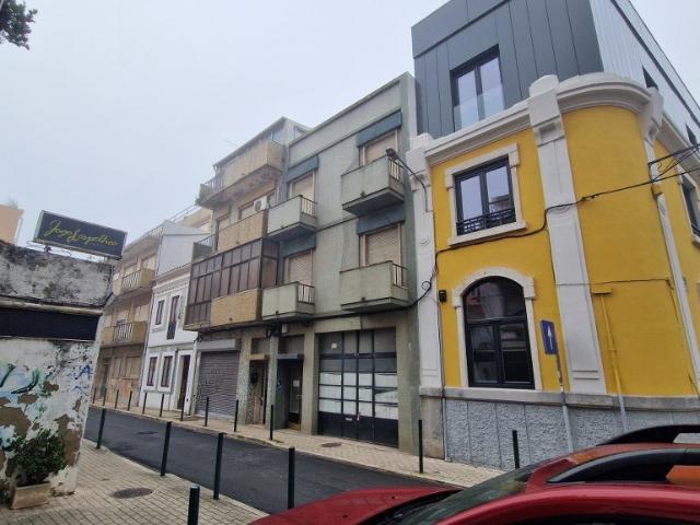 Apartamento venda em Cais de Vila Franca de Xira, Vila Franca De Xira