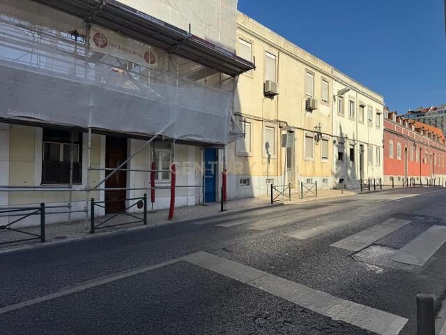 Apartamento venda em Estrela, Lisboa