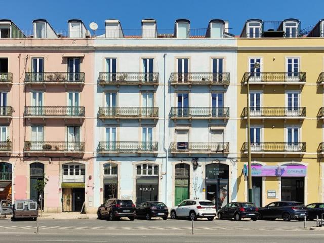 Apartamento venda em Estrela, Lisboa
