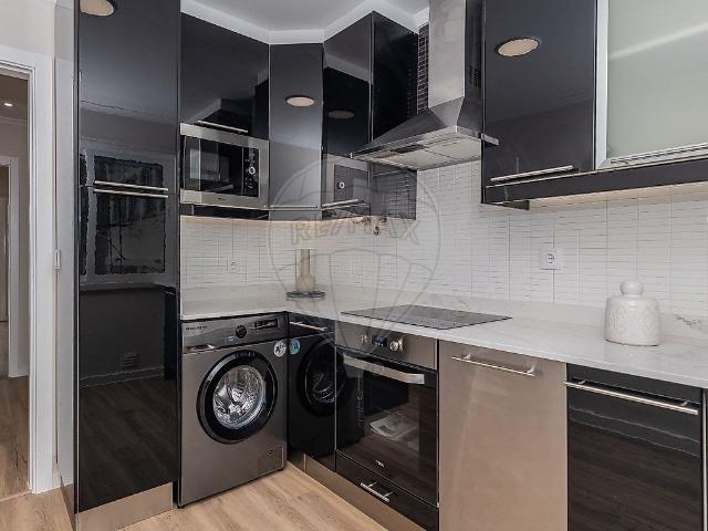 Apartamento venda em Baixa de Algés, Oeiras