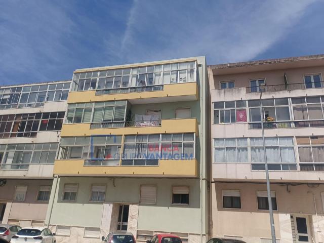 Apartamento venda em Mem Martins, Sintra
