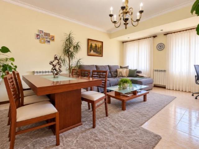 Casa venda em Viana do Castelo (Santa Maria Maior e Monserrate) e Meadela, Viana do Castelo