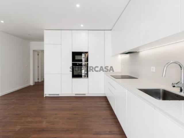 Casa venda em Damaia, Amadora