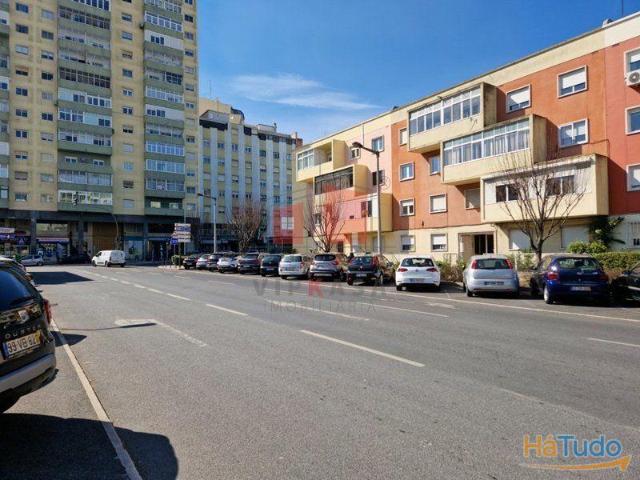 Apartamento venda em Odivelas, Lisboa