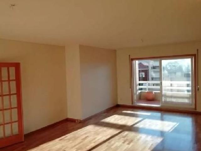Apartamento alugar em Porto
