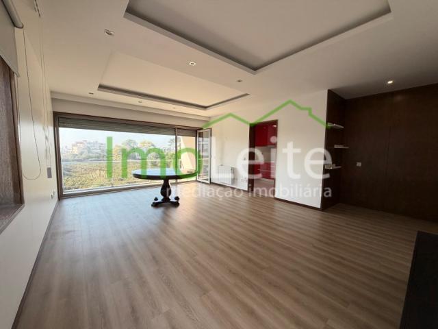 Apartamento alugar em Póvoa de Varzim