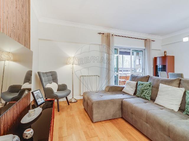Apartamento venda em Vale de Carenque, Sintra
