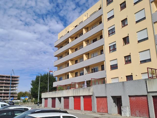 Apartamento alugar em Requesende, Porto