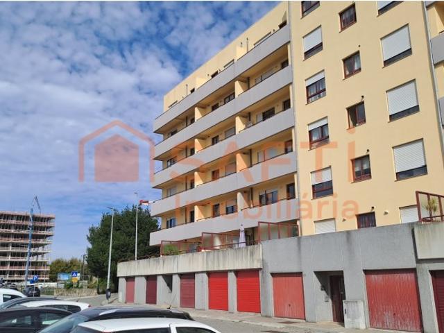 Apartamento alugar em Requesende, Porto