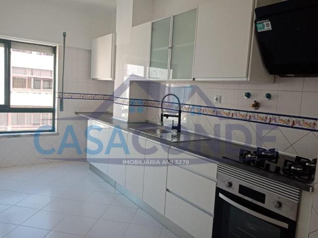Apartamento venda em Seixal, Setúbal