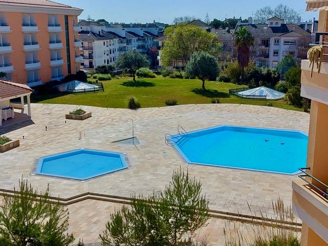 Apartamento alugar em Junqueiro, Cascais
