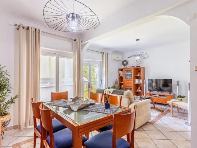 Apartamento venda em Santiago Dos Velhos, Lisboa