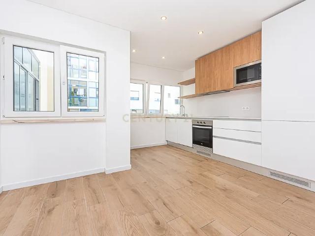 Apartamento venda em Afonso Costa, Setúbal