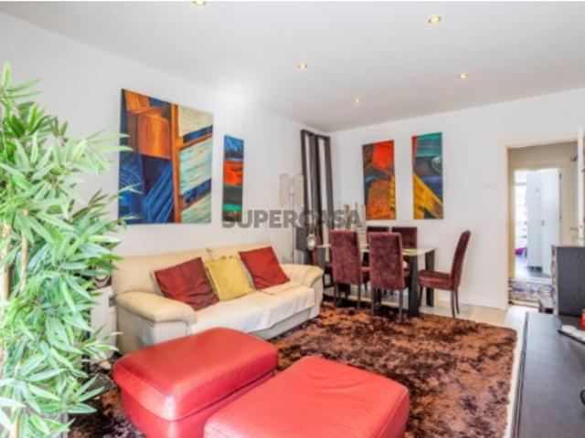 Casa venda em Patameiras, Odivelas