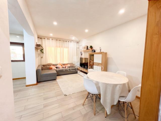 Apartamento alugar em Massamá, Massamá e Monte Abraão