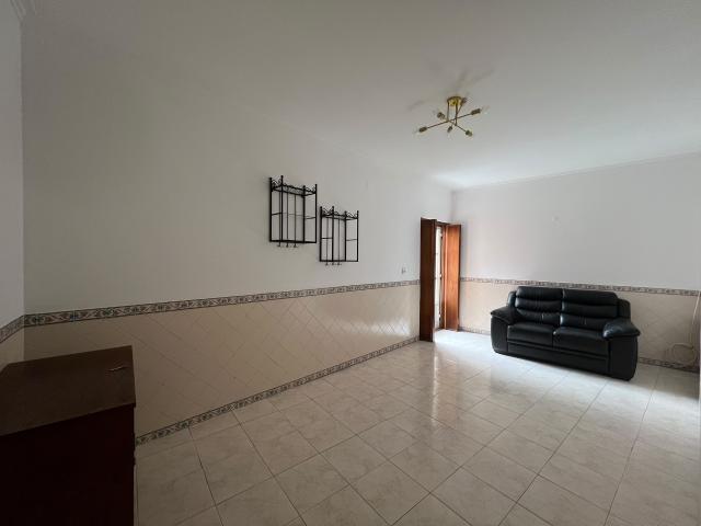 Apartamento alugar em Tomar (São João Baptista) e Santa Maria dos Olivais, Tomar