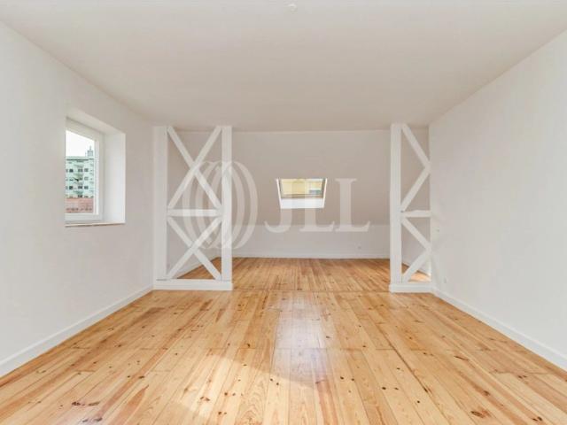 Apartamento venda em Estrela, Lisboa