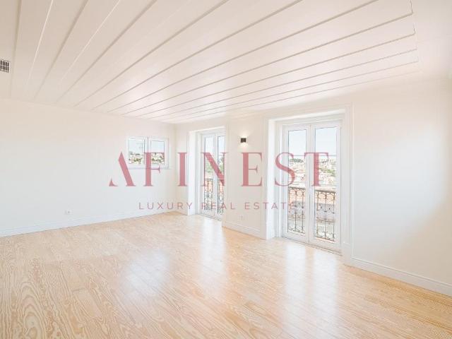 Apartamento venda em Santa Maria Maior, Lisboa