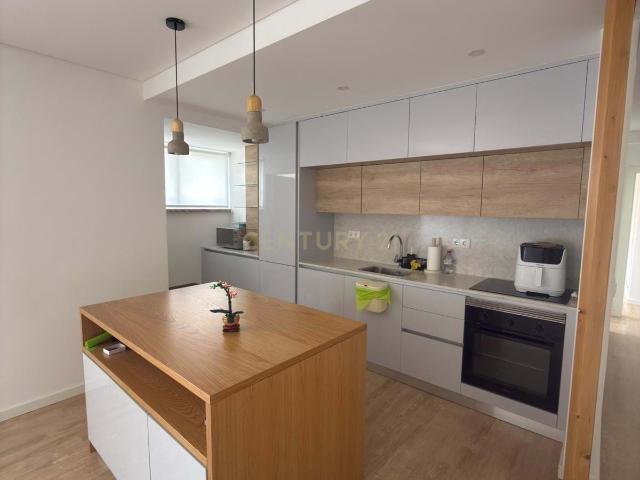 Apartamento alugar em Quinta do Marquês, Oeiras