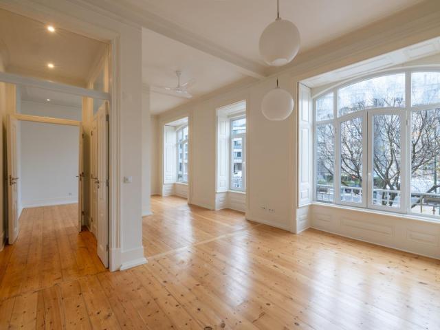 Apartamento venda em Santo António, Lisboa
